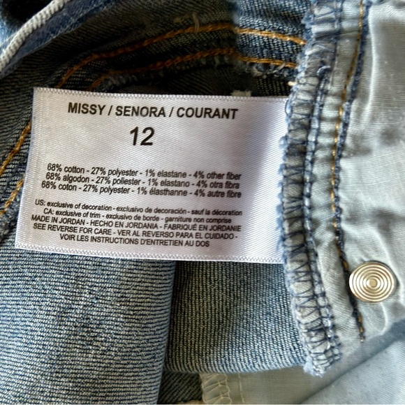 Vintage America Blues Women’s Size 12 Bestie Shorts Embroidered Floral Jeans - Picture 4 of 8